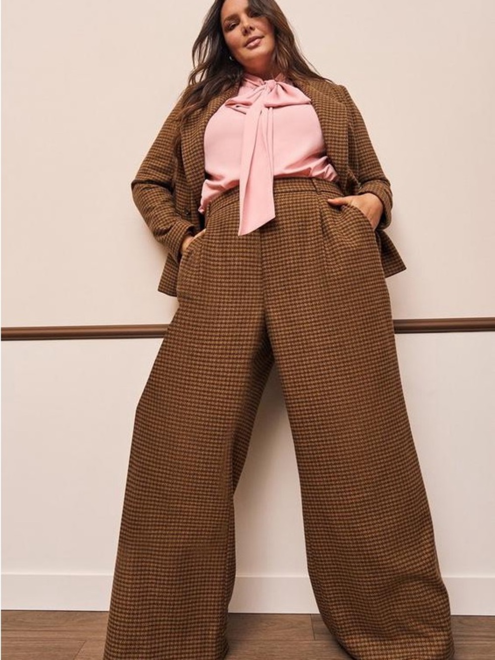 torrid Wide-Leg Houndstooth Trousers in Brown